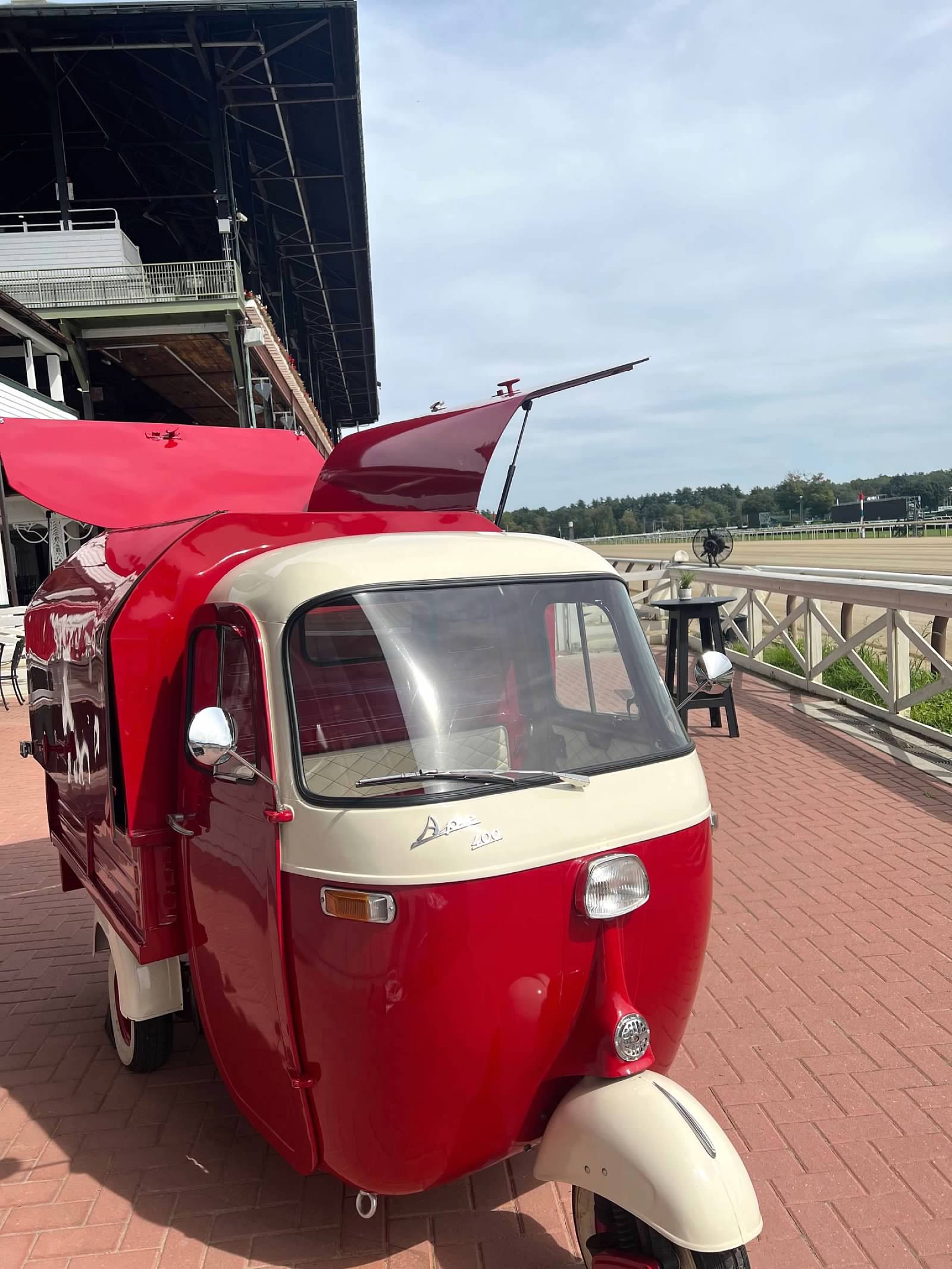 Red & White Ape at Saratoga Racetrack
