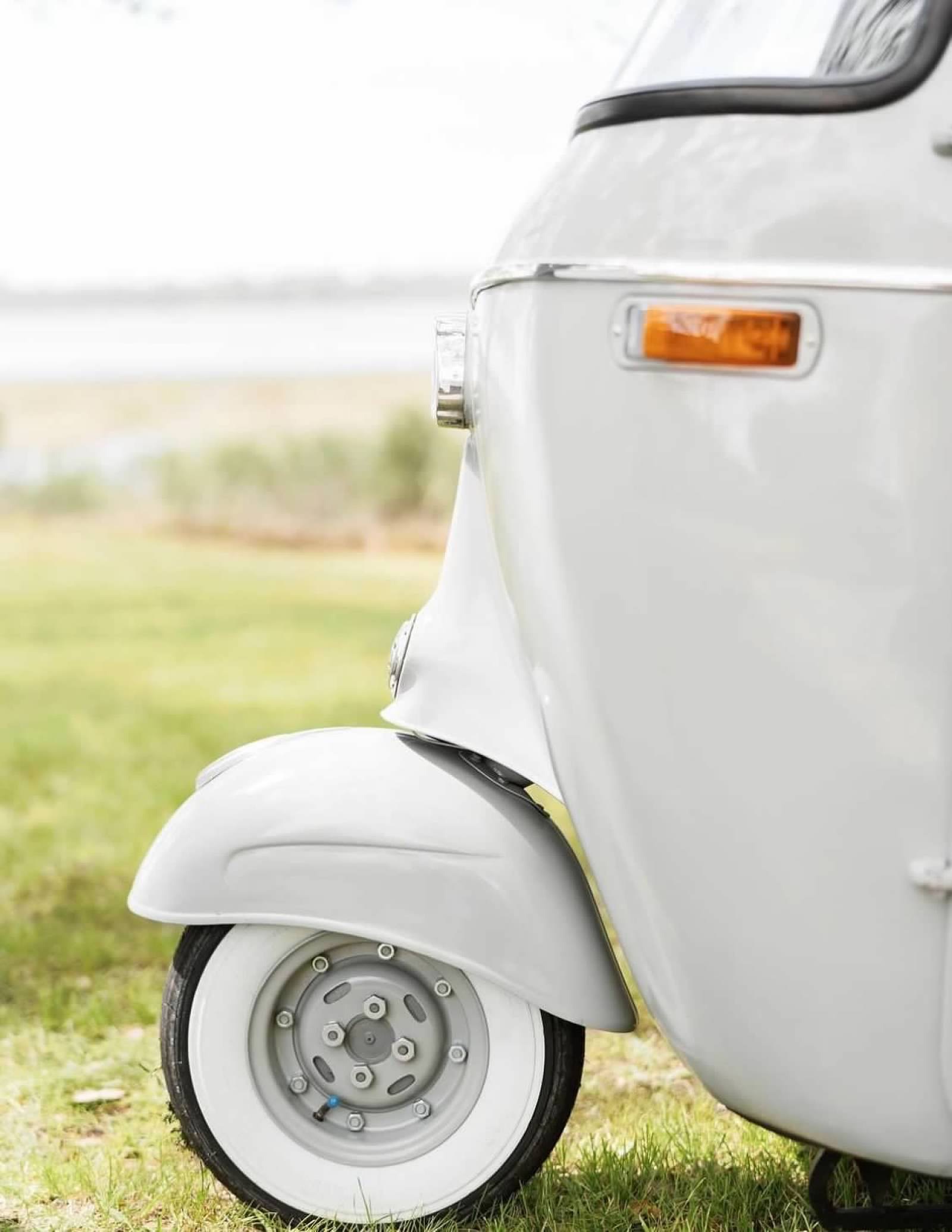 Raise Your Glass vehicle detail